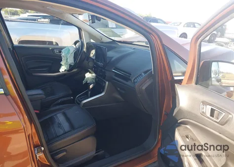 2020 Ford Ecosport Titanium z USA, uszkodzony, nr VIN MAJ6S3KL3LC349790